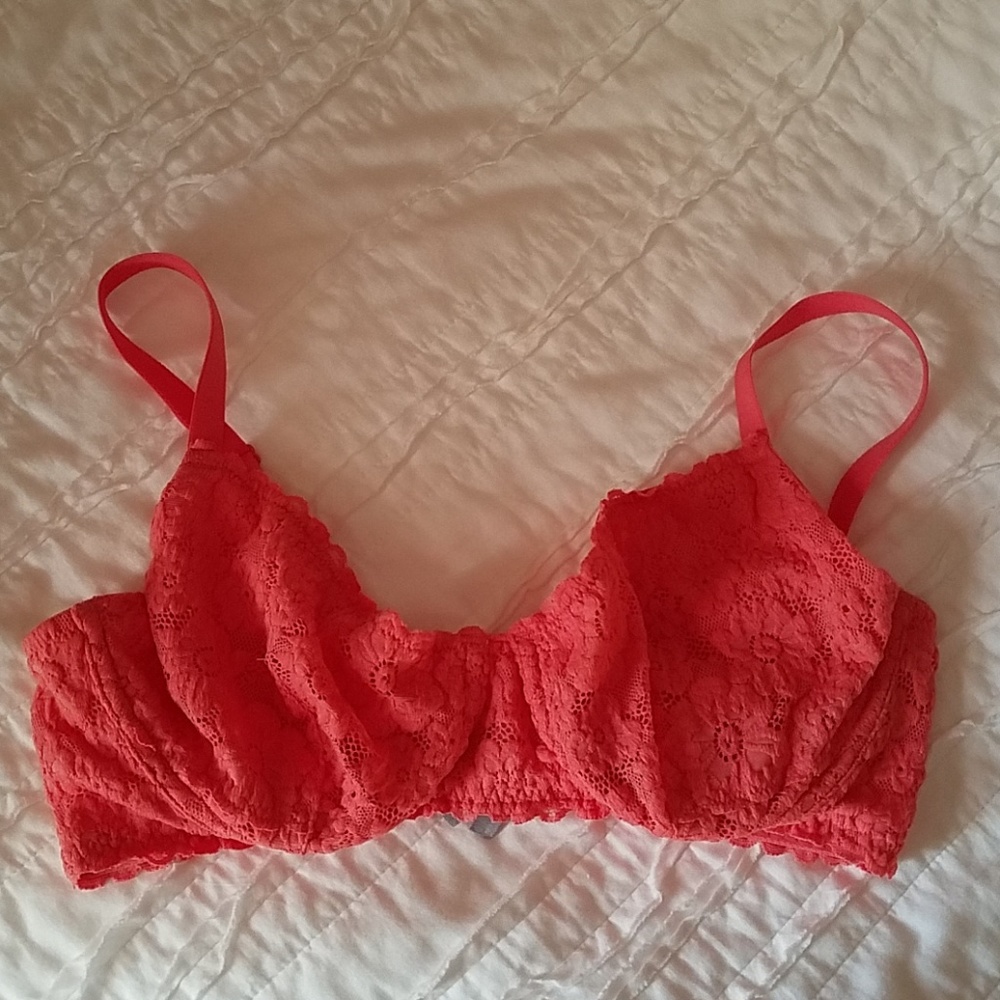 Aerie 36D Underwire unlined demi bra